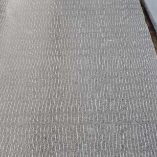 贵阳 芝麻灰花岗岩斧剁面，刀斩面