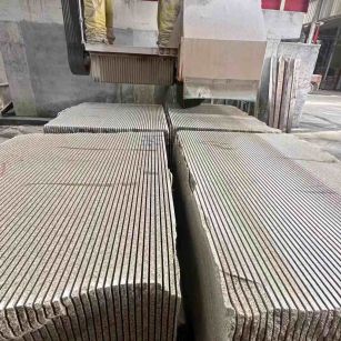 贵阳 车间生产日常，黄金麻白麻花岗岩