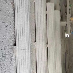 贵阳 花岗岩厂家带你看白麻花岗岩门楼大柱柱皮