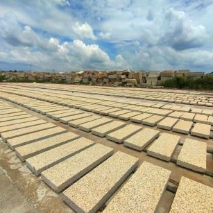 贵阳 黄金麻荔枝面花岗岩石材地铺石防护中