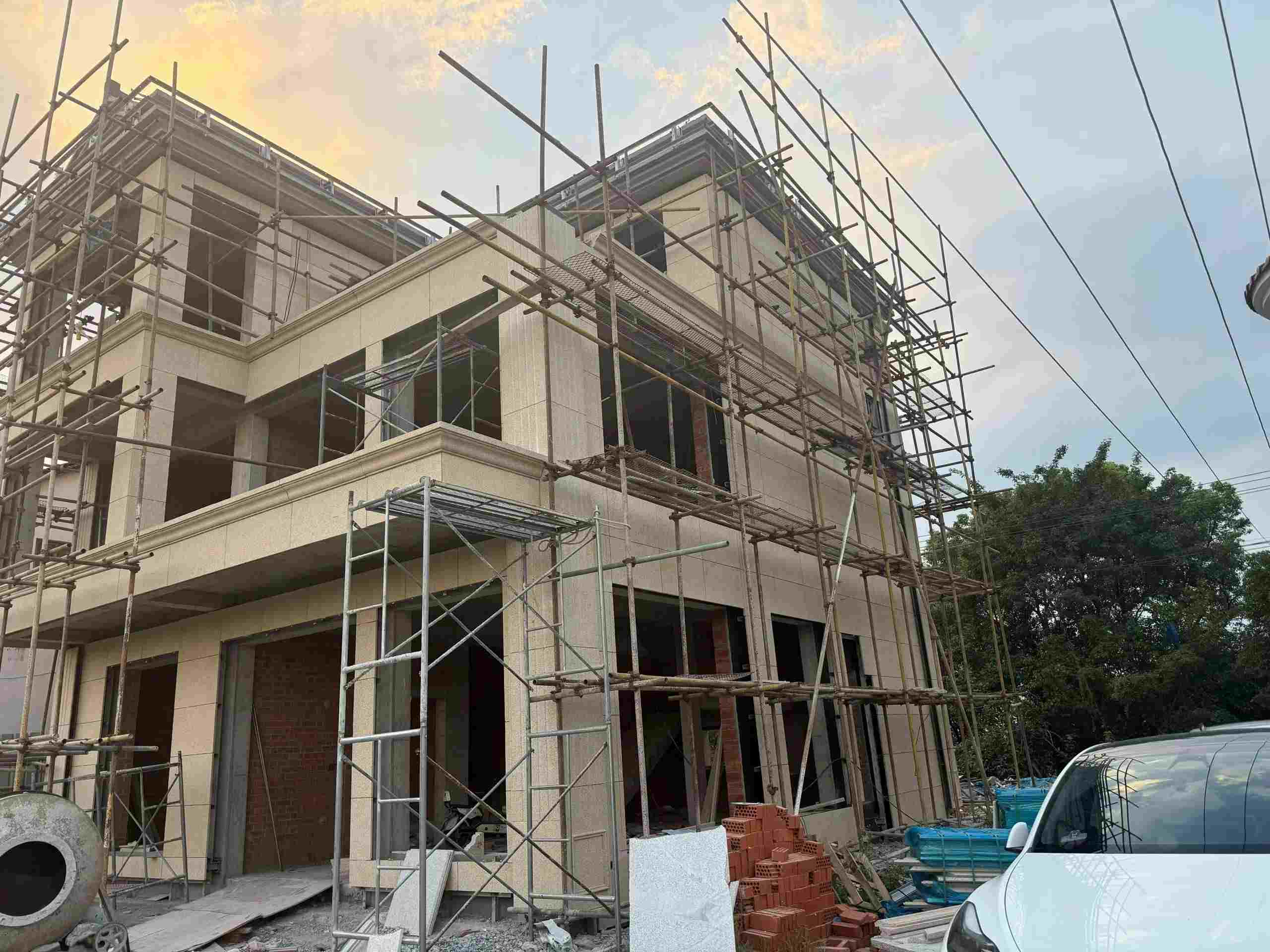 贵阳 黄金麻荔枝面花岗岩外墙干挂