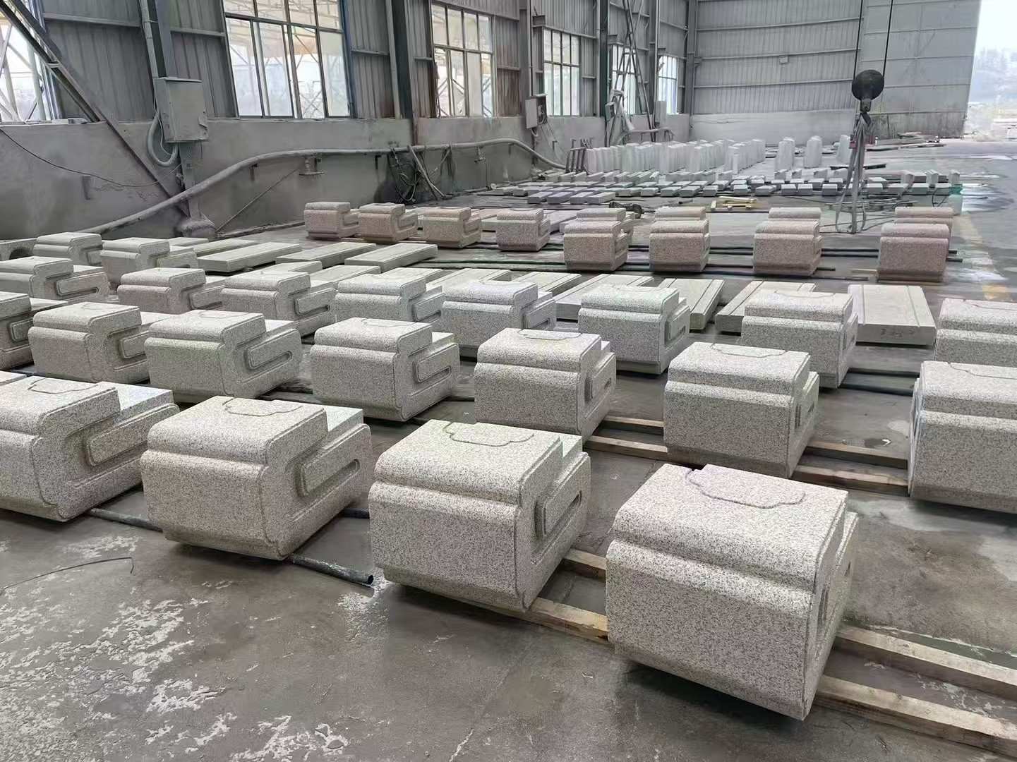 贵阳 白麻花岗岩异形加工-石凳，坐凳