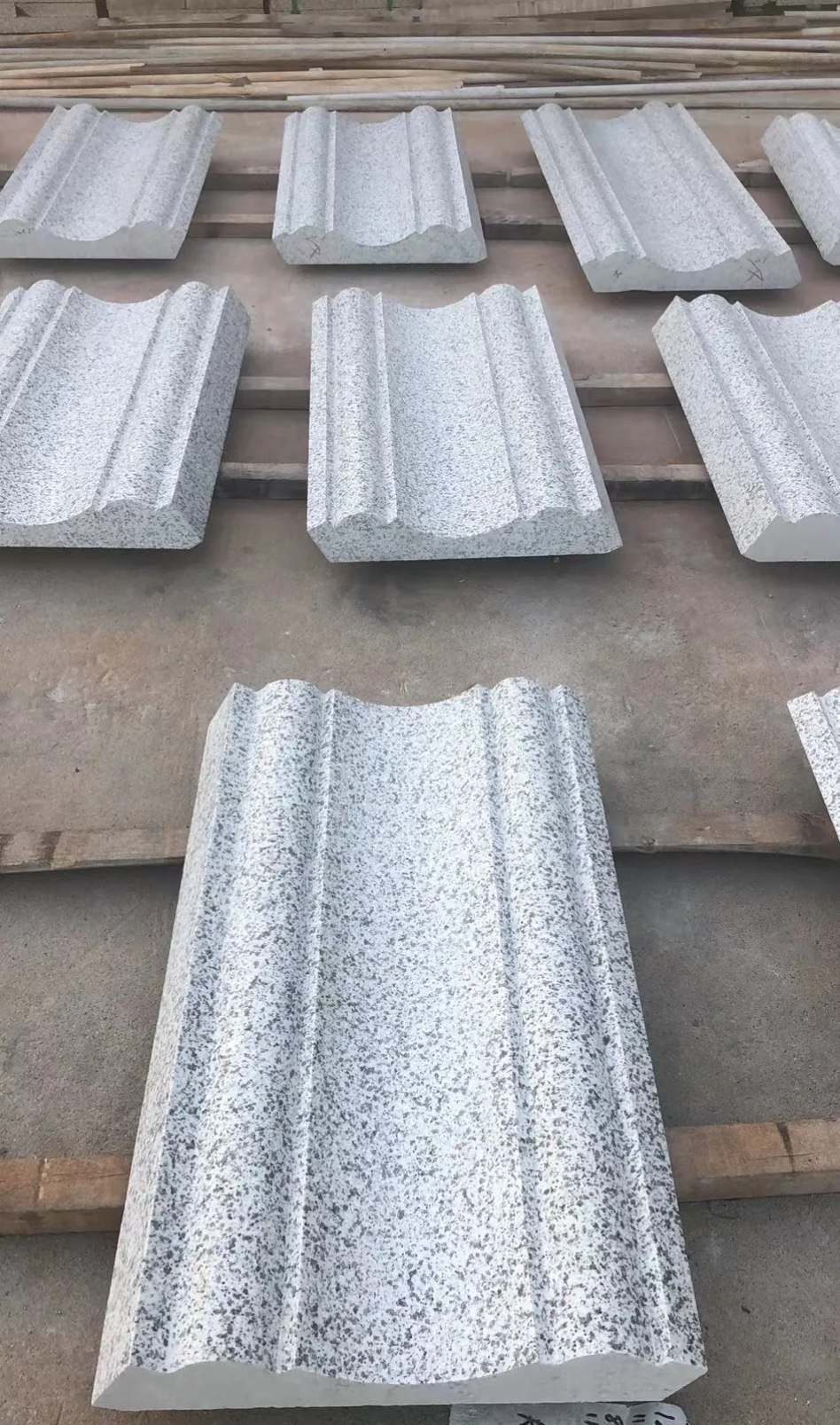 贵阳 白麻花岗岩光面别墅线条