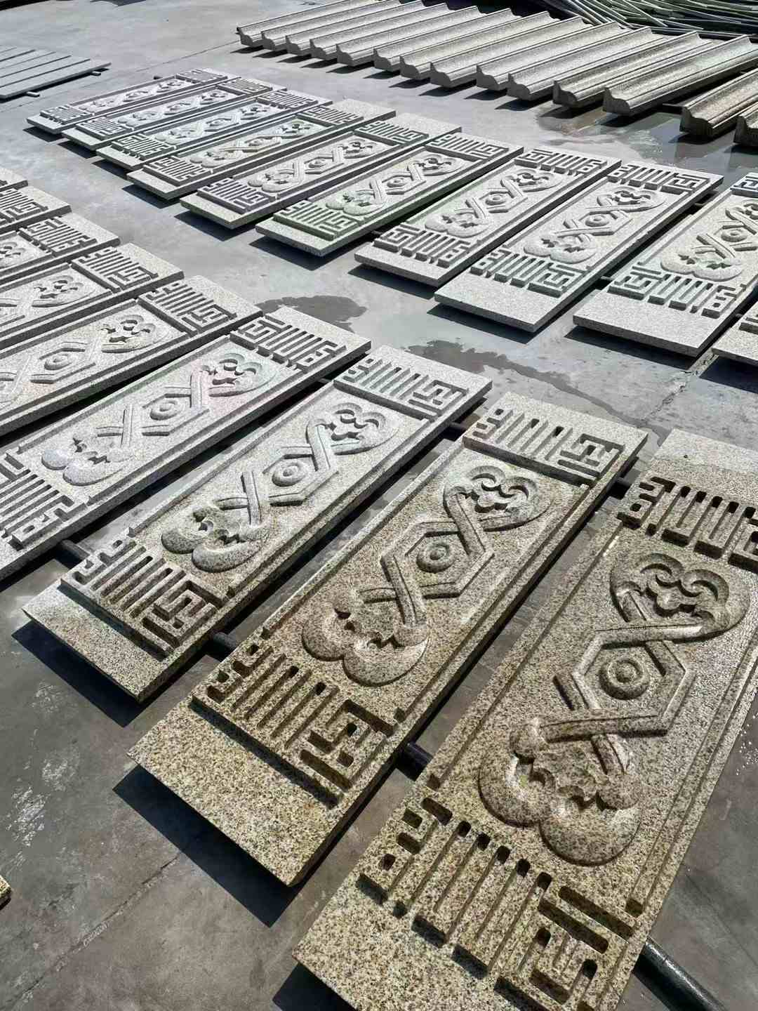 贵阳 黄金麻花岗岩外墙雕刻板