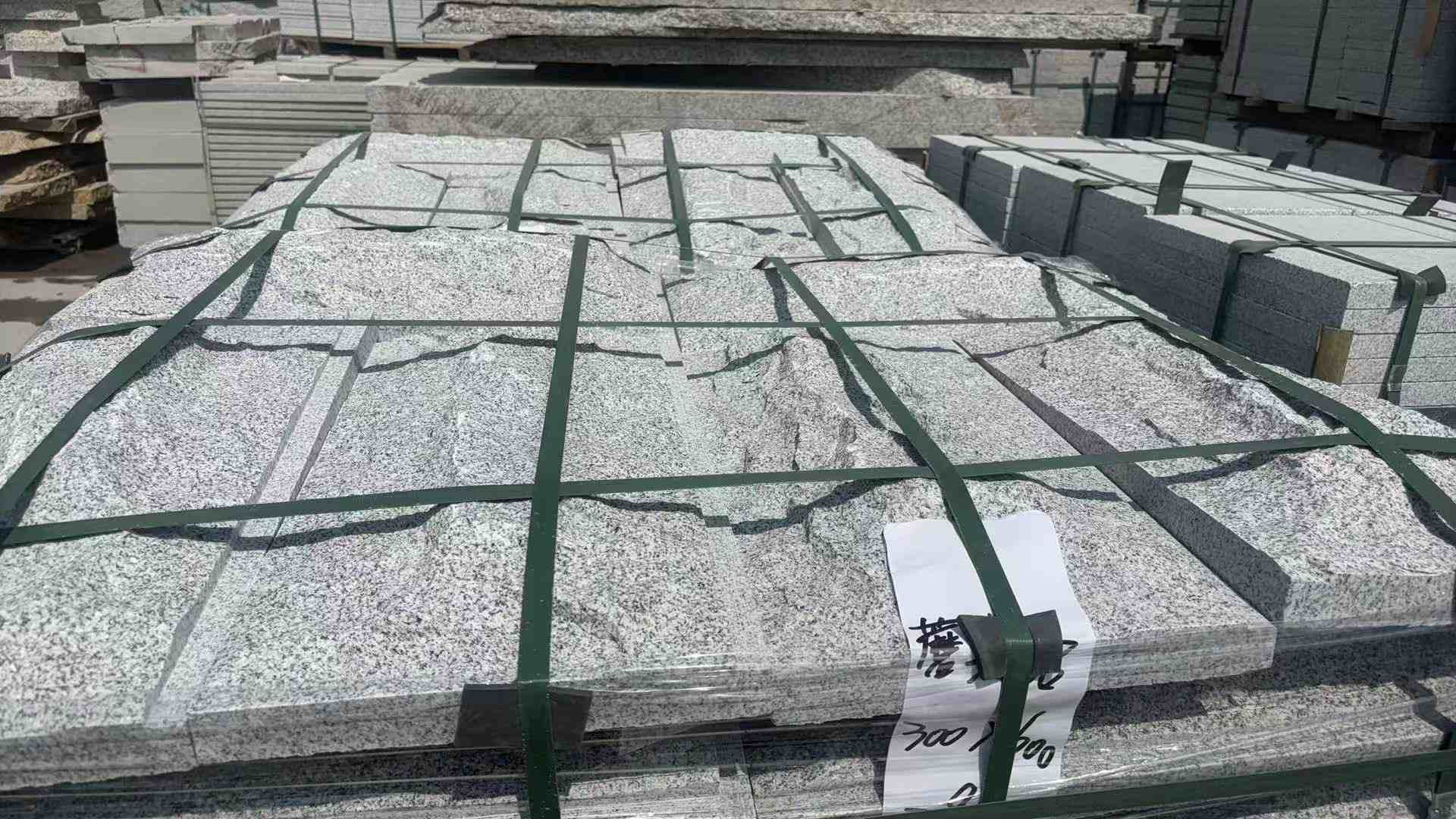 贵阳 芝麻白蘑菇石成品