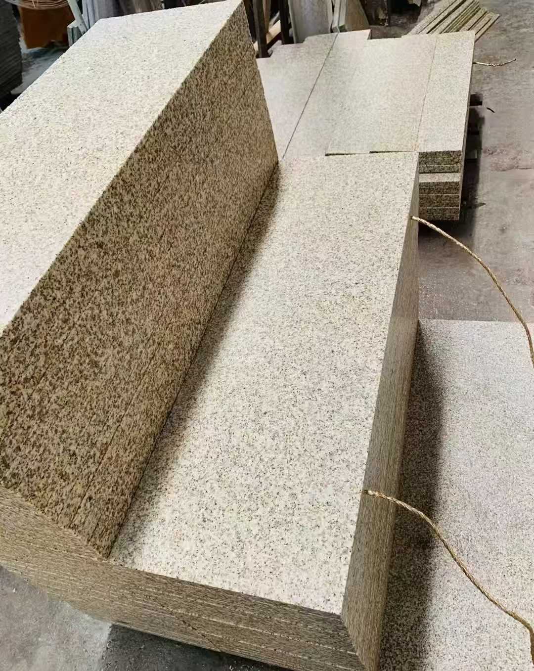 贵阳 黄金麻荔枝面外墙干挂成品